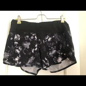 Lululemon Speed Up Mid-Rise Short 4"